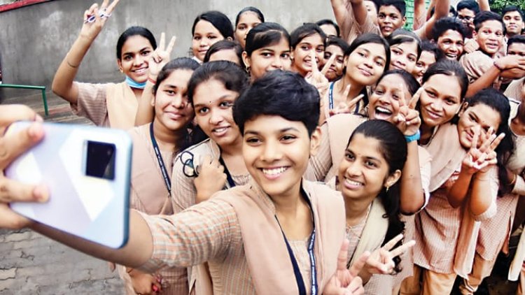 ପିଲା ପଢିବେ କେଉଁଠି? ସବୁ ପ୍ରଥମ ଶ୍ରେଣୀରେ ପାସ୍, ବିଜ୍ଞାନରେ ସିଟ୍ ନାହିଁ : ଓମଟିଭି