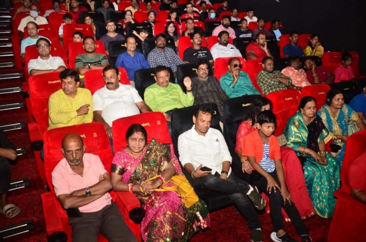 ଲୁବୁନ୍‌-ଟୁବୁନ୍‌ଙ୍କ ‘କହିବିନି ତତେ ଆଇଲଭ୍‌ୟୁ’ ସବୁ ସୋ’ ହାଉସ୍ ଫୁଲ୍ : ଓମଟିଭି