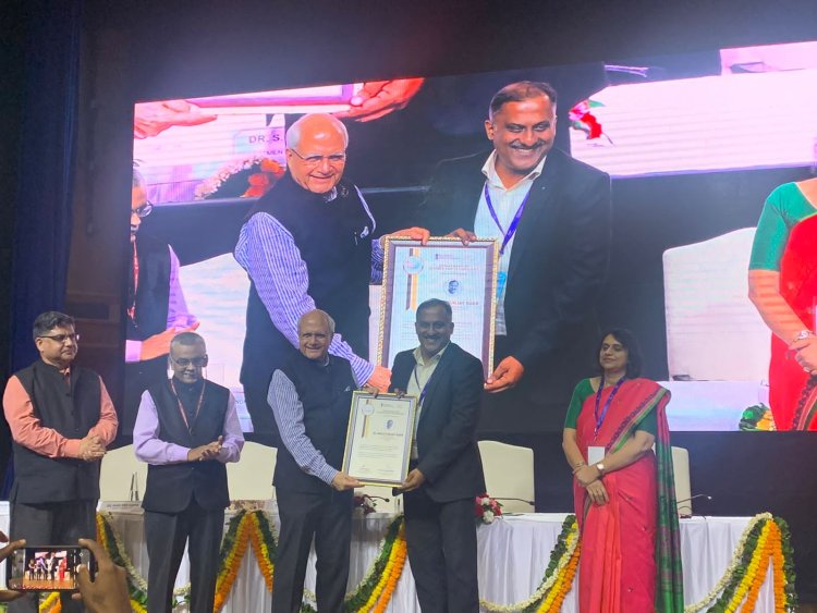 କେନ୍ଦ୍ର ବିଜ୍ଞାନ ଓ ପ୍ରାଦ୍ୟୋଗିକି ବିଭାଗ ପକ୍ଷରୁ , କିଟ୍‍ ଆର୍‍-ଆଣ୍ଡ-ଡି ମହାନିର୍ଦ୍ଦେଶକ ସମ୍ମାନୀତ : ଓମଟିଭି