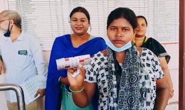 ଜିଲ୍ଲା ମୁଖ୍ୟ ଚିକିତ୍ସାଳୟ ରେ ଔଷଧ ରେ ଷ୍ଟିକରିଙ୍ଗ୍ ର ହେଲା ଉନ୍ମୋଚନ : ଓମଟିଭି