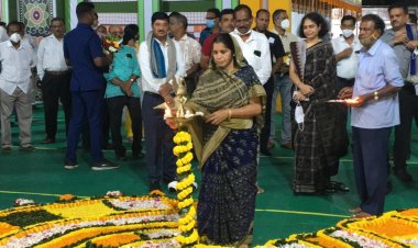 ଜାତୀୟ ସ୍ତରୀୟ ହସ୍ତତନ୍ତ ମେଳା-୨୦୨୨ ଏକାମ୍ର ହାଟ ଓ ପ୍ରଦର୍ଶନୀ ପଡିଆ, ୟୁନିଟ୍ - ୩, ଭୁବନେଶ୍ବର : ଓମଟିଭି