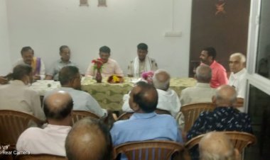 ସାଇବର ଠକେଇ ଉପରେ ସଚେତନତା କାର୍ଯ୍ୟକ୍ରମ ଚନ୍ଦ୍ରଶେଖରପୁର ବରିଷ୍ଠ ନାଗରିକ ସଂଘର ବୈଠକ : ଓମଟିଭି