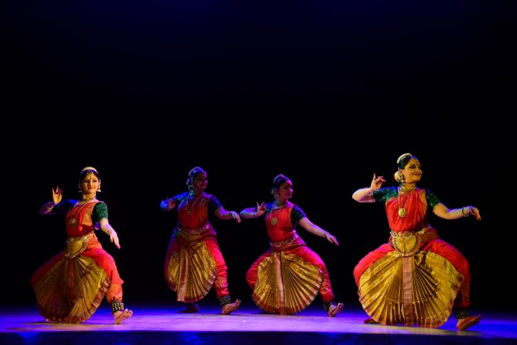 ୧୮ତମ ସଙ୍ଗମ ଉତ୍ସବରେ ଦେଖିବାକୁ ମିଳିଥିଲା ଓଡ଼ିଶୀ ଏବଂ ଭାରତନାଟ୍ୟମ୍ ନୃତ୍ୟର ସମାରୋହ : ଓମଟିଭି