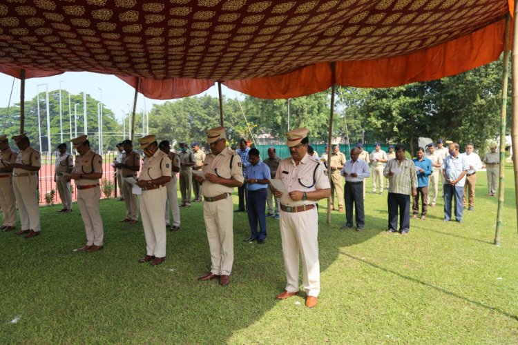 ରାଜ୍ୟ ପୋଲିସ ମୁଖ୍ୟାଳୟରେ ରାଷ୍ଟ୍ରୀୟ ଏକତା ଦିବସ ଶପଥ ପାଠ ଅନୁଷ୍ଠିତ : Ommtv