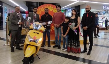 ଉତ୍କଳ କନିକା ଗ୍ୟାଲେରିଆ ମଲ୍‌ରେ ‘ଖୁସିୟୋଁ କା ତ୍ୟୋହାର’ ପୁରସ୍କାର ବିତରଣ ଉତ୍ସବ : Ommtv