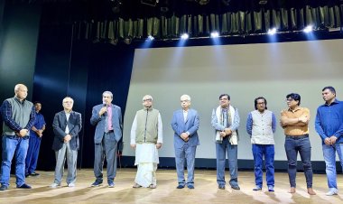 ମହାନଦୀ  ପ୍ରାମାଣିକ ଚଳଚ୍ଚିତ୍ର ପ୍ରଦର୍ଶିତ : Ommtv