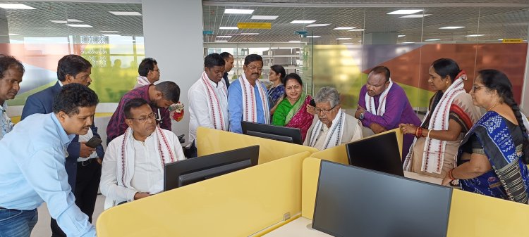 କିଟ୍ ସେଣ୍ଟ୍ରାଲ୍ ଲାଇବ୍ରେରୀ ପରିଦର୍ଶନ କଲେ ଓଡ଼ିଶା ବିଧାନସଭା ଲାଇବ୍ରେରୀ ସବ୍-କମିଟି : Ommtv