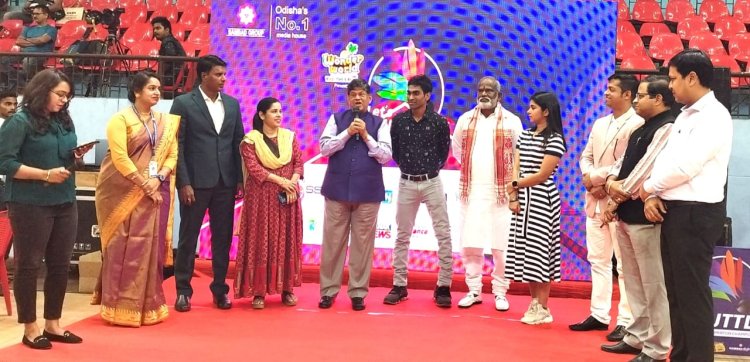 କର୍ପୋରେଟ୍ ବ୍ୟାଡ଼୍‌ମିଣ୍ଟନ୍ ଚମ୍ପିୟନ୍‌ସିପ୍ ‘ଲେଟସ୍ ସଟ୍ଟଲ’ ଉଦ୍‌ଘାଟିତ : Ommtv
