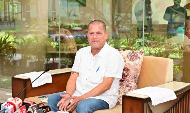 ବାଲେଶ୍ୱର ରେଳ ଦୁର୍ଘଟଣା, ଓଡ଼ିଶା ମୃତକଙ୍କ ପରିବାରର ଜଣକୁ ଚାକିରି ଓ ପିଲାଙ୍କୁ ମାଗଣା ଶିକ୍ଷା ଦେବ କିଟ୍ : Ommtv‍