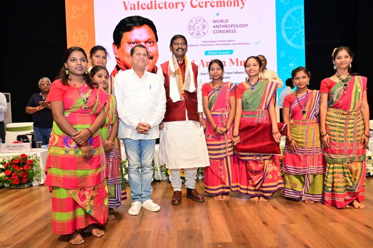 World Anthropology Congress Concludes at KISS   Indigenous people should do research on themselves: Shri Arjun Munda : Ommtv
