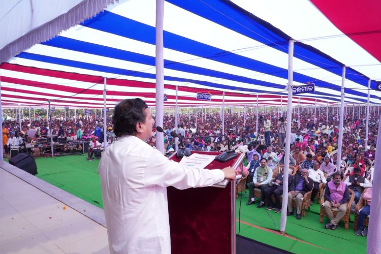 KISS Organises Mega Guardians’ Meet  The Founder Mentions Parliament’s Appreciation For KISS : Ommtv   