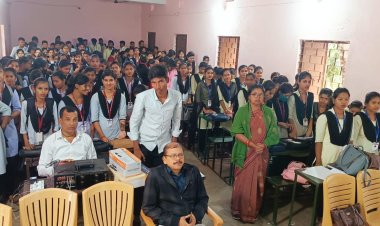 ଜନତା କଲେଜ ପରିସରରେ ଆଜି ଯୁକ୍ତ ଦୁଇ ଯୁକ୍ତ ତିନି ଛାତ୍ରଛାତ୍ରୀ ମାନଙ୍କର ଲୋକନୃତ୍ୟ ପ୍ରତିଯୋଗୀତା : Ommtv