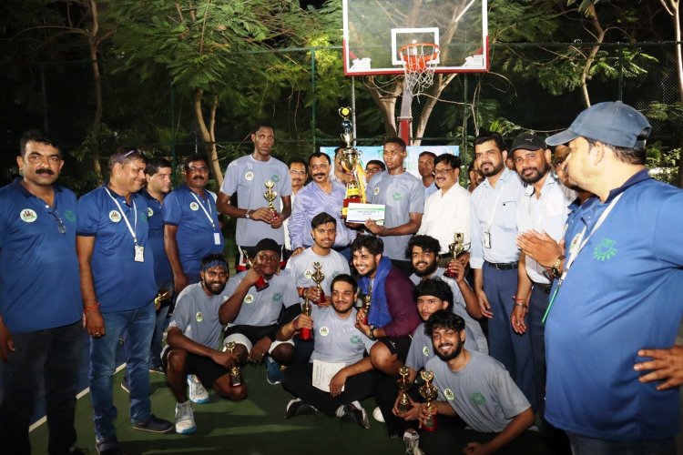 KIIT Hostel Department Organizes Inter-Hostel, Premier League (Badminton & Basketball Tournament) : Ommtv Round The Clock