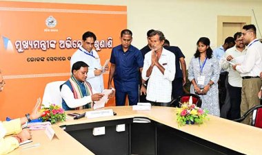 ୧୬ ବର୍ଷପରେ ଅଭିଯୋଗ ପ୍ରକୋଷ୍ଠ କାମରେ ଲାଗିଲା: ମୁଖ୍ୟମନ୍ତ୍ରୀ ଗୋଟିଗେଟି କରି ବୁଝିଲେ : Ommtv Round The Clock