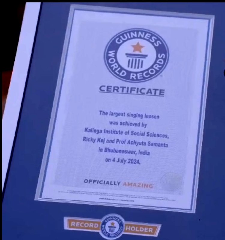 Another feat of KiSS Guinness World Records for National Anthem : Ommtv Round The Clock