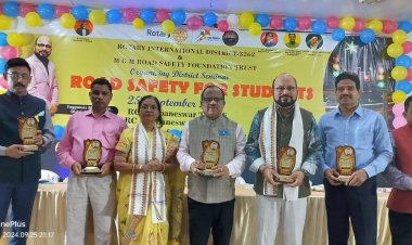 ସଡକ ସୁରକ୍ଷା ଉପରେ ଆଲୋଚନାଚକ୍ର : Ommtv