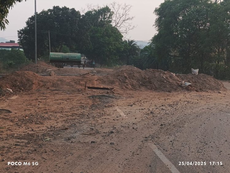 ଲାଞ୍ଜିଗଡ ମୁଖ୍ୟ ରାସ୍ତା ଉପର ବ୍ରିଜ କେବେ ସମ୍ପୂର୍ଣ ହେବ?:Ommtv