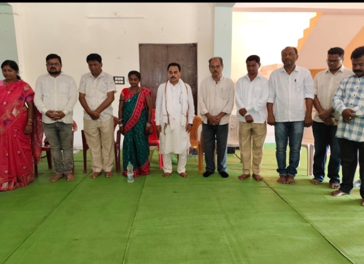 ବିମାନ ଦୁର୍ଘଟଣାରେ ଯାତ୍ରୀଙ୍କ ବିୟୋଗ ରେ ଲାଞ୍ଜିଗଡ ବ୍ଲକ କଂଗ୍ରେସ ପକ୍ଷରୁ ଶୋକସଭା:Ommtv Kalingavikas