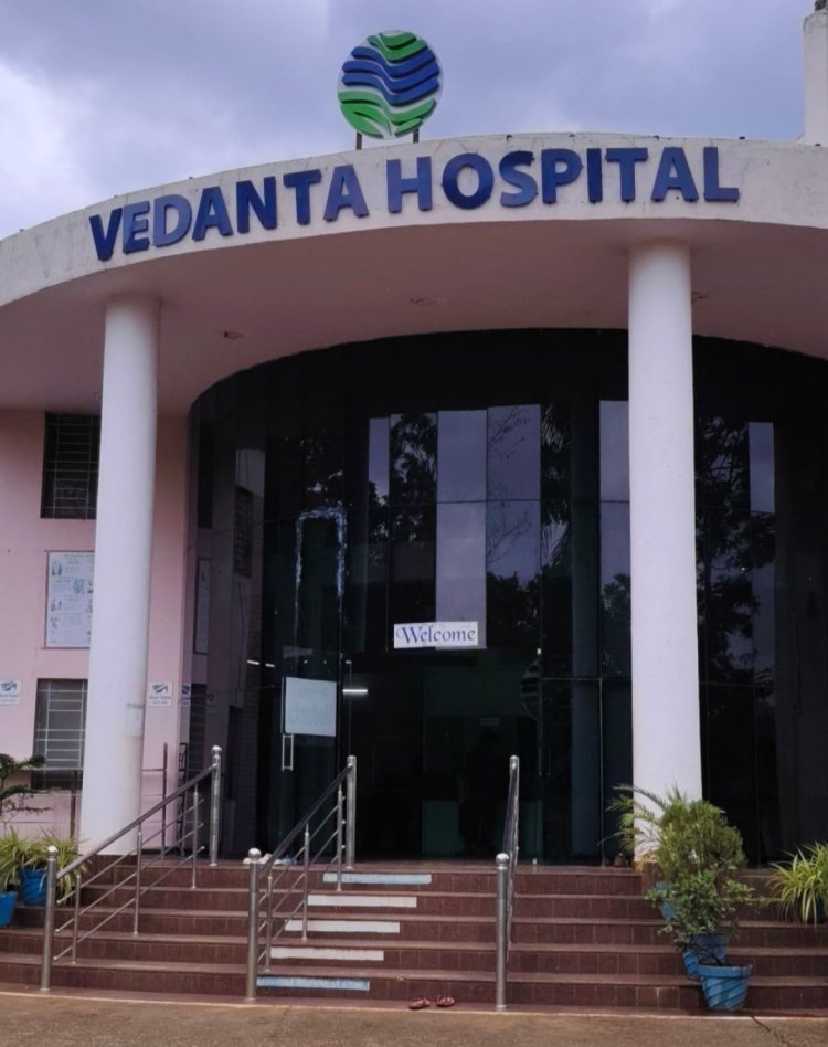 ଲାଞ୍ଜିଗଡ ବେଦାନ୍ତ ଡାକ୍ତରଖାନାରେ ମେଲେରିଆ ରୋଗୀଙ୍କ ପ୍ରବଳ ଭିଡ:Ommtv Kalingavikas