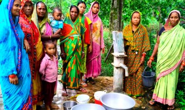 *୪୨ ମୌଜା ଏରଞ୍ଚ ଭୋଇ ସାହିରେ ନଳକୂପ ୨ ମାସ ହେଲାଣି ଅଚଳ : ୨୦ ପରିବାର ପାଣି ପାଇବାରୁ ବଞ୍ଚିତ : ommtv କଳିଙ୍ଗବିକାଶ*