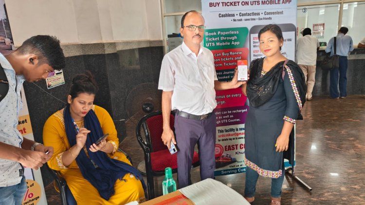 Khurda Road Division Achieves New Milestone in Paperless Ticketing:Ommtv Kalinga Vikas