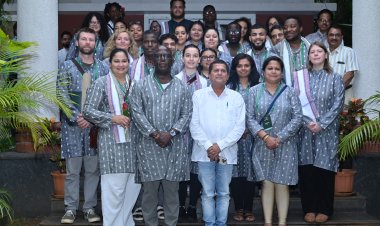 ମଧୁର ସ୍ମୃତି ନେଇ ଫେରିଲେ କ୍ୟୁନି ଇଣ୍ଡିଆ ଟ୍ରେକ୍‍ ପ୍ରତିନିଧିମଣ୍ଡଳ:Ommtv Kalinga Vikas