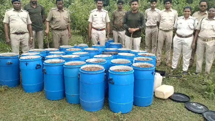 କରଞ୍ଜିଆ ଅବକାରୀ ବିଭାଗର ବିଭିନ୍ନ ସ୍ଥାନରେ ଚଢାଉ , ୮୬୫ ଲିଟର ଦେଶି ମହୁଲି ମଦ ଜବତ୍ ସହିତ ୧୮୦୦୦ କିଲୋ ମହୁଲ ପୋଚୋ ନଷ୍ଟ :Ommtv Kalinga Vikas