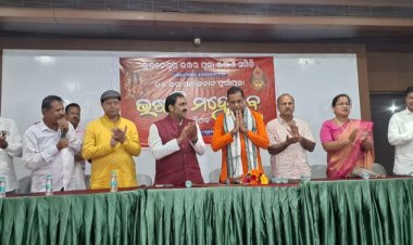 ୧୫ ତମ ସାର୍ବଜନୀନ ଦୁର୍ଗାପୂଜା ଭସାଣି ନିମନ୍ତେ ପ୍ରସ୍ତୁତି ସଭାକ୍ଲ ବଟାଉନ୍ ପାଖ ପଡିଆକୁ ଭସାଣି ପାଇଁ ସଂରକ୍ଷିତ ରଖାଯାଉ: Ommtv Kalingavikas