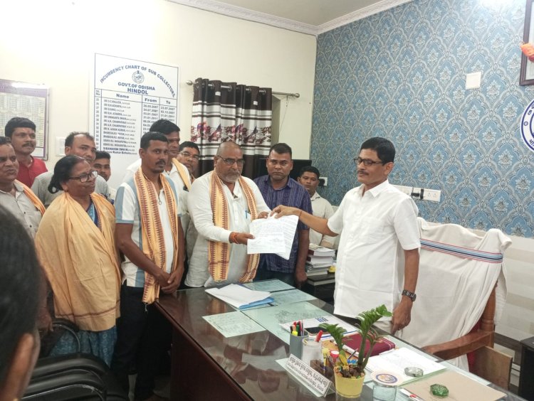 ହିନ୍ଦୋଳ ବ୍ଲକ ଅଧ୍ୟକ୍ଷା ସସ୍ମିତା ନାଏକ ଙ୍କ ବିରୁଦ୍ଧରେ ଗଲେ ଜନତା: Ommtv Kalinga Vikas