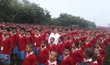 କିସ୍‍ ରେ ୪୦ ହଜାର ଛାତ୍ରଛାତ୍ରୀଙ୍କୁ ଶାଲ୍‍ ଓ ସ୍ୱେଟର ବଣ୍ଟନ Ommtv Kalinga Vikas