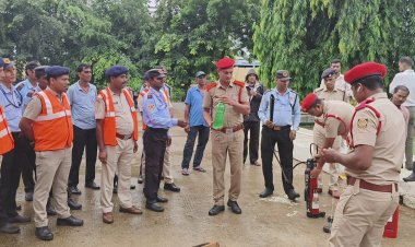 East Coast Railway Organises Earthquake & Fire Safety Mock Drill at Rail Auditorium.