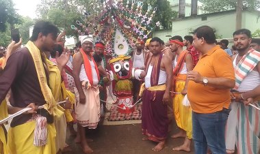 ରାଇରଙ୍ଗପୁର ରେ ବିଶ୍ବପ୍ରସିଦ୍ଧ ରଥଯାତ୍ରା ପ୍ରଥମ ଦିନରେ ନୀଶାମଣି ଲଜ୍ ପହଞ୍ଚିଥିଲା